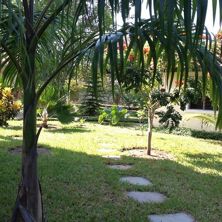 Villa Lamuhouse Diani Beach Exterior foto