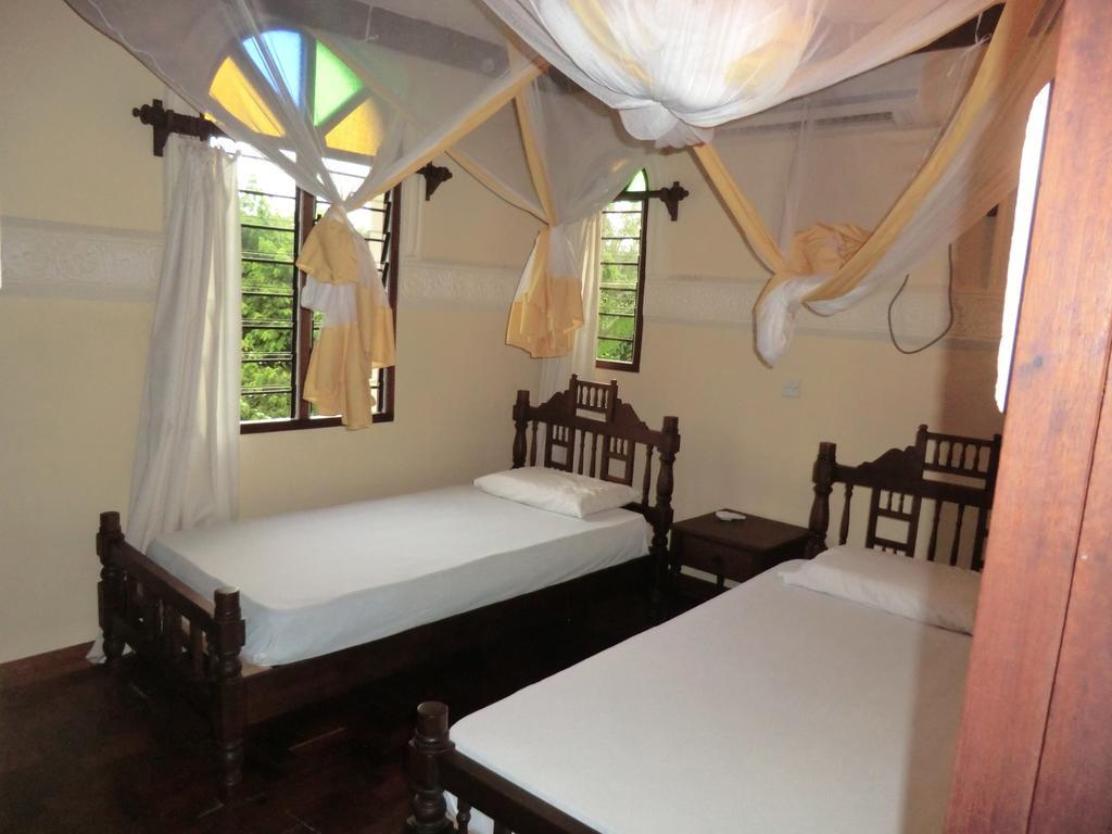 Villa Lamuhouse Diani Beach Zimmer foto