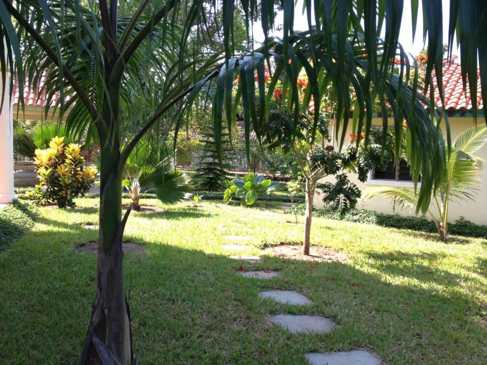 Villa Lamuhouse Diani Beach Exterior foto